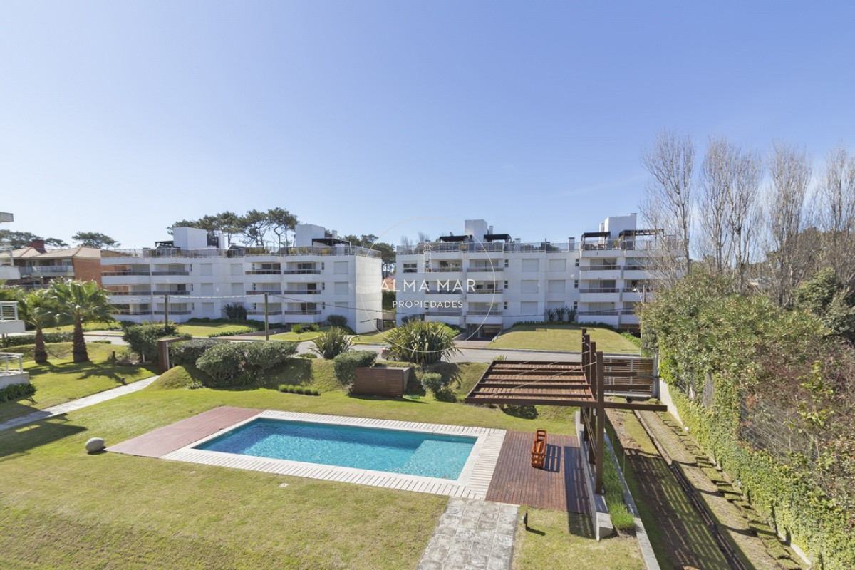 Apartamento ID.284 - Rincon del Indio - Dpto 2 dorm. terraza con parrillero, piscina