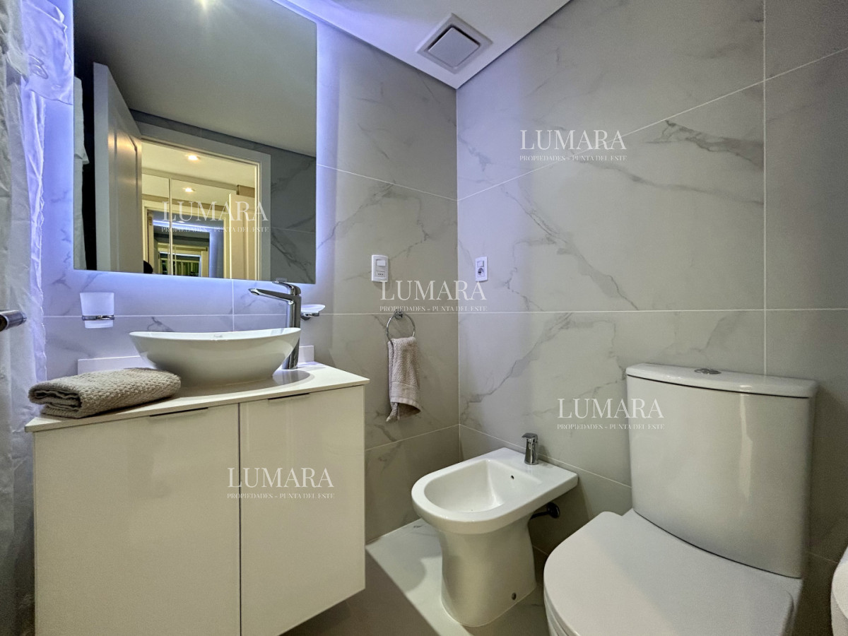 Apartamento ID.3336 - Apartamento en venta en primera linea al mar 