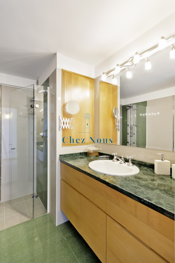 Apartamento ID.611 - Piso alto, Impecable ! - Hermosa vista al mar, excelente ubicación
