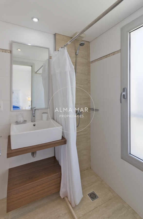 Apartamento ID.284 - Rincon del Indio - Dpto 2 dorm. terraza con parrillero, piscina