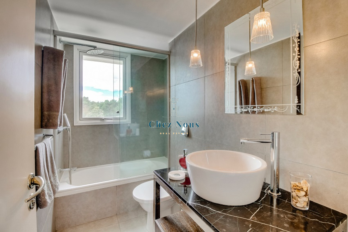 Apartamento ID.598 - Apartamento en venta en Roosevelt Punta del Este, 2 dormitorios, 2 baños