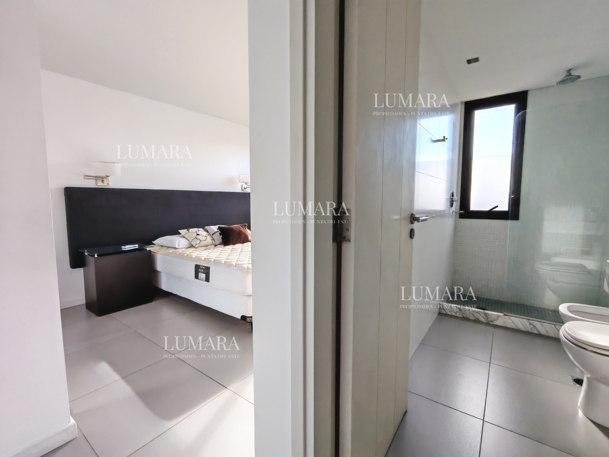 Apartamento ID.2365 - Alquiler temporada 2026 con 2 dormitorios con vista al mar