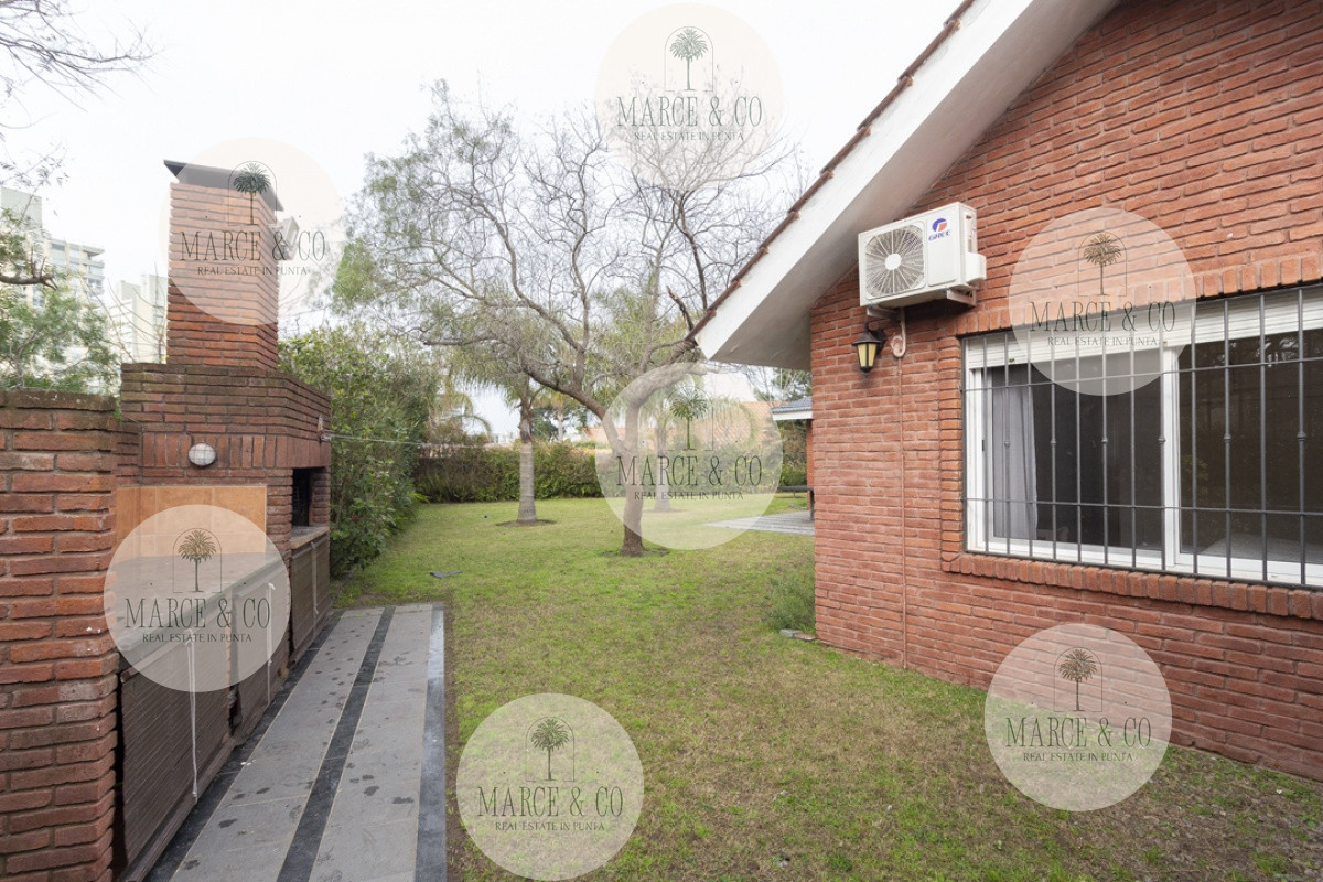 Casa ID.2270 - Casa 4 dormitorios en Venta, Alquiler anual y de verano