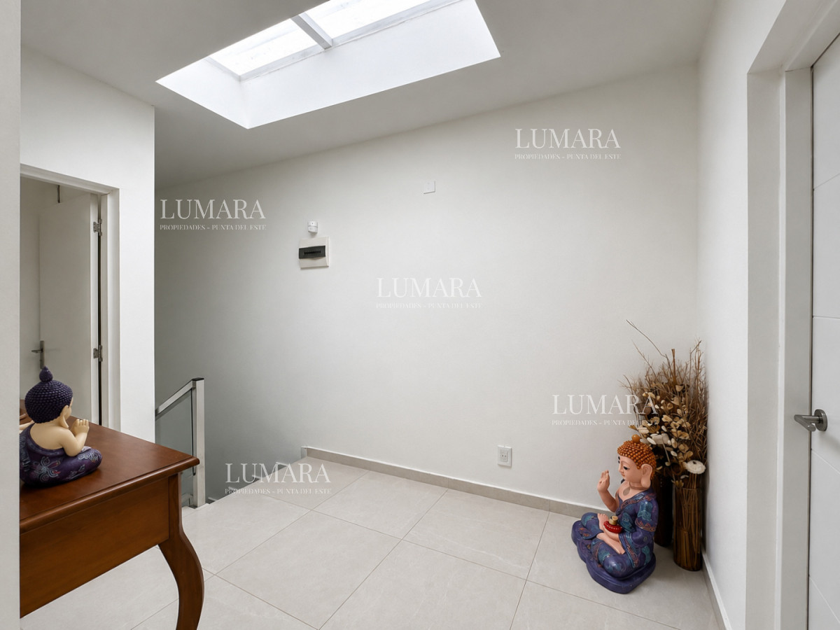 Casa ID.3722 - Casa 4 dormitorios alquiler anual Pinares