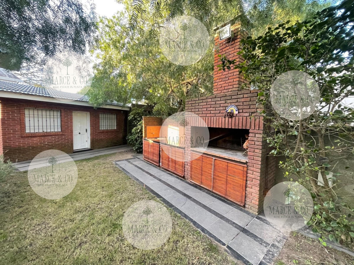 Casa ID.2270 - Casa 4 dormitorios en Venta, Alquiler anual y de verano