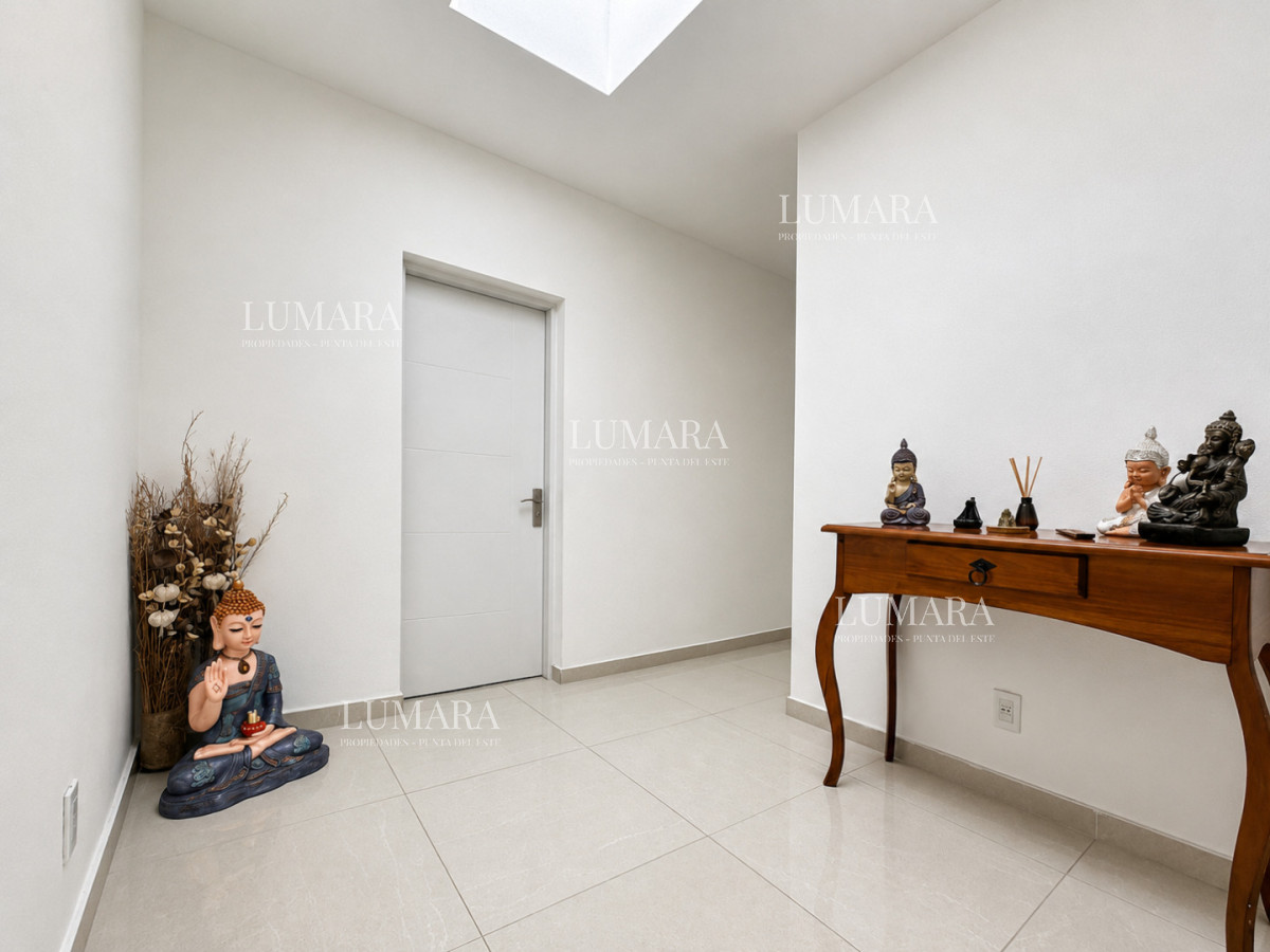 Casa ID.3722 - Casa 4 dormitorios alquiler anual Pinares