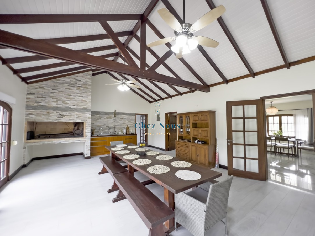 Casa ID.287 - Mansa a metros de la playa