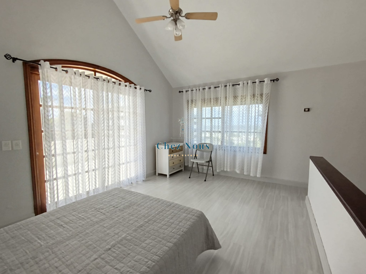 Casa ID.287 - Mansa a metros de la playa