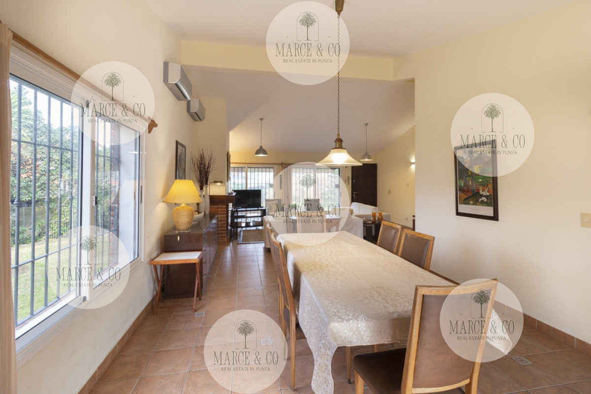 Casa ID.2270 - Casa 4 dormitorios en Venta, Alquiler anual y de verano