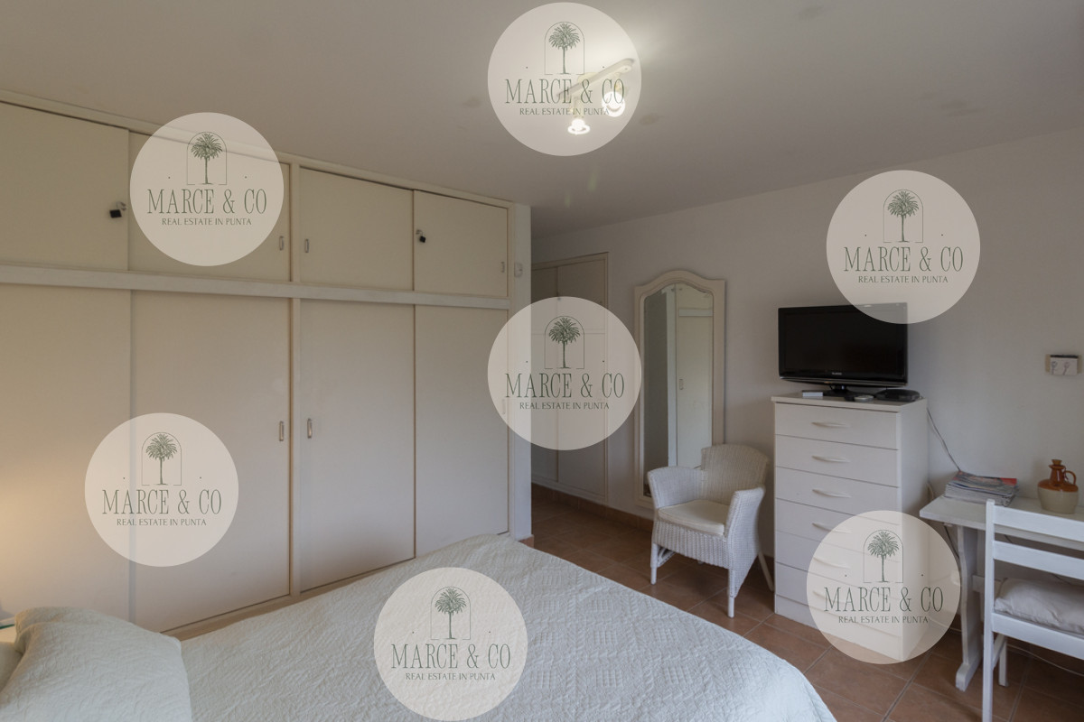 Casa ID.2270 - Casa 4 dormitorios en Venta, Alquiler anual y de verano