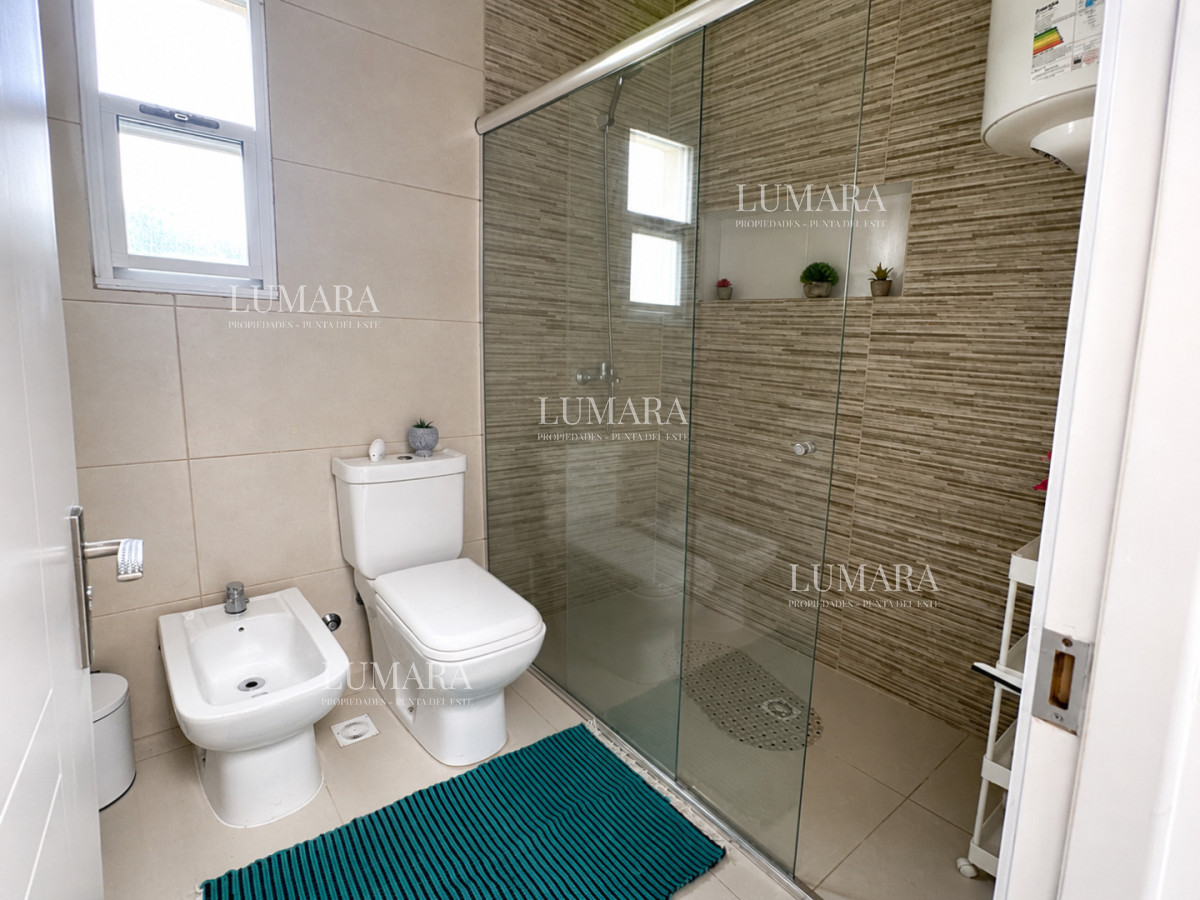 Casa ID.3722 - Casa 4 dormitorios alquiler anual Pinares