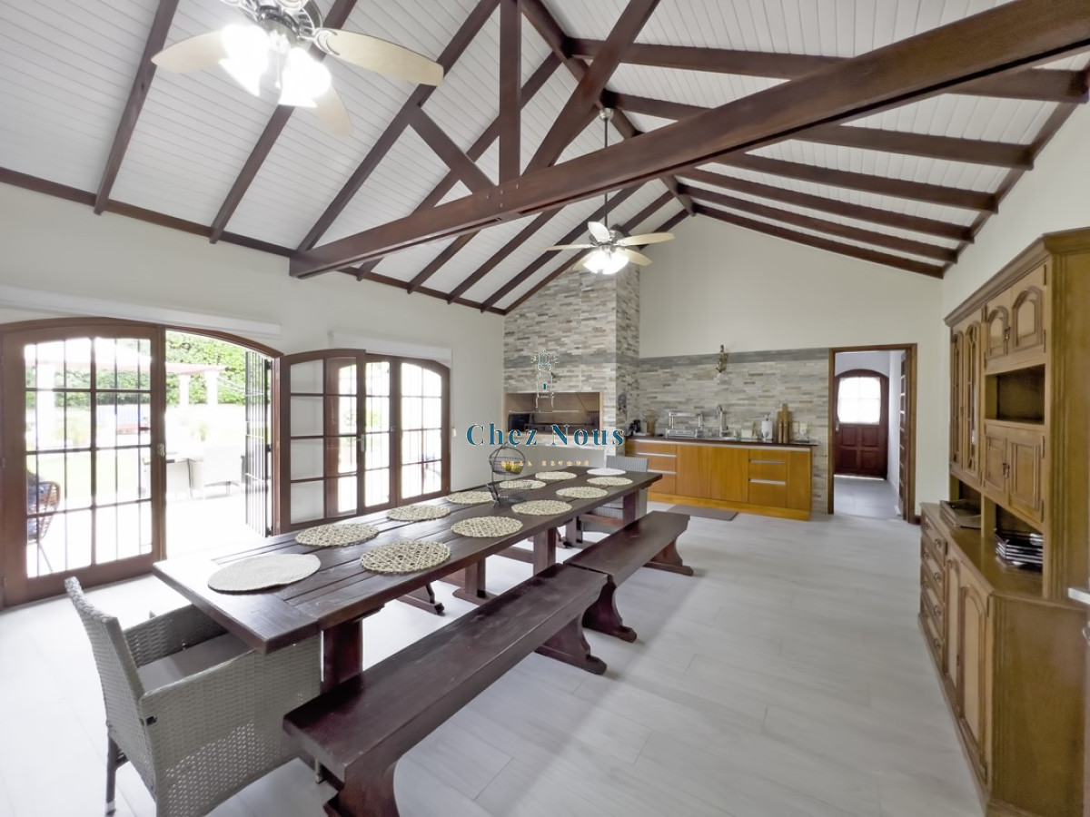 Casa ID.287 - Mansa a metros de la playa