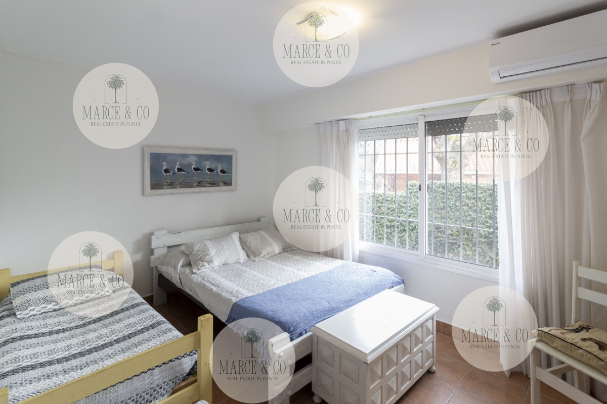 Casa ID.2270 - Casa 4 dormitorios en Venta, Alquiler anual y de verano