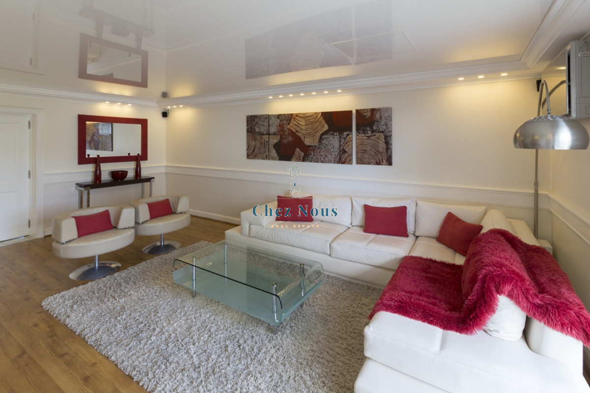 Apartamento ID.282 -  En Venta primera linea mansa