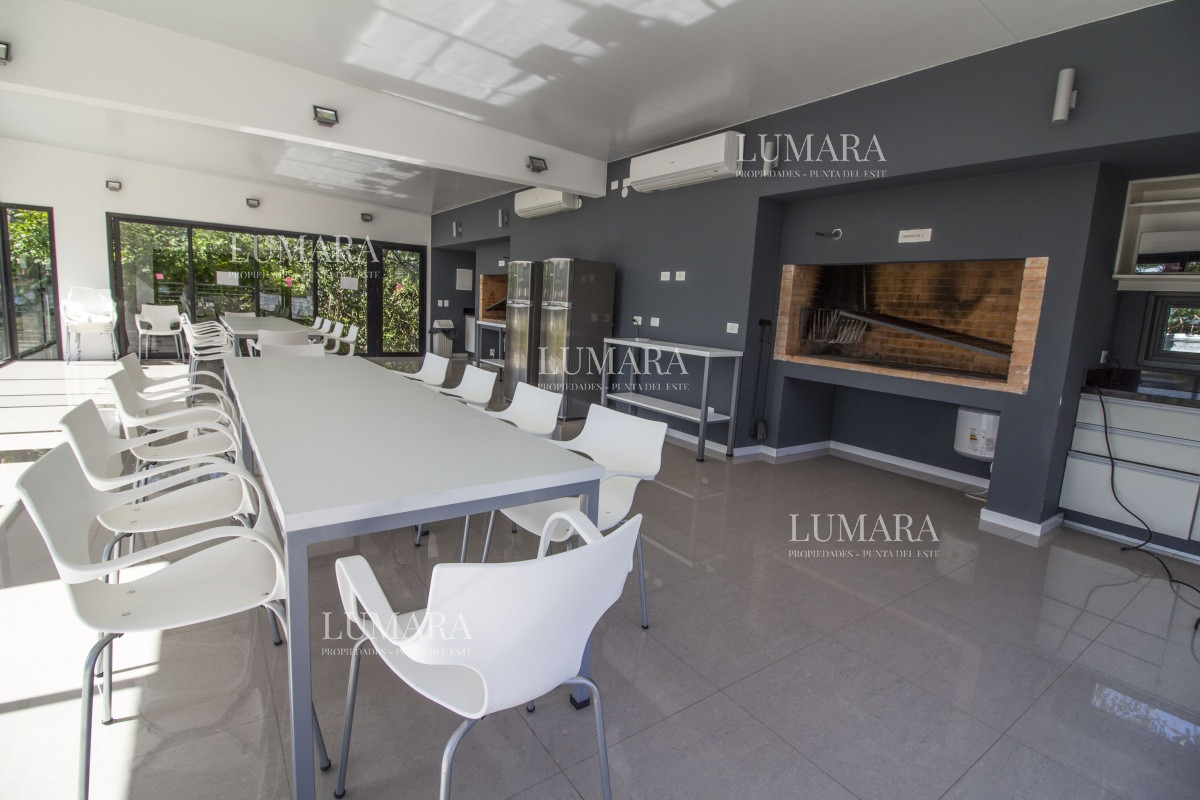 Apartamento ID.2786 - Edificio Tiziano - Alquiler Temporada Apartamento 1 dormitorio Edificio Tiziano