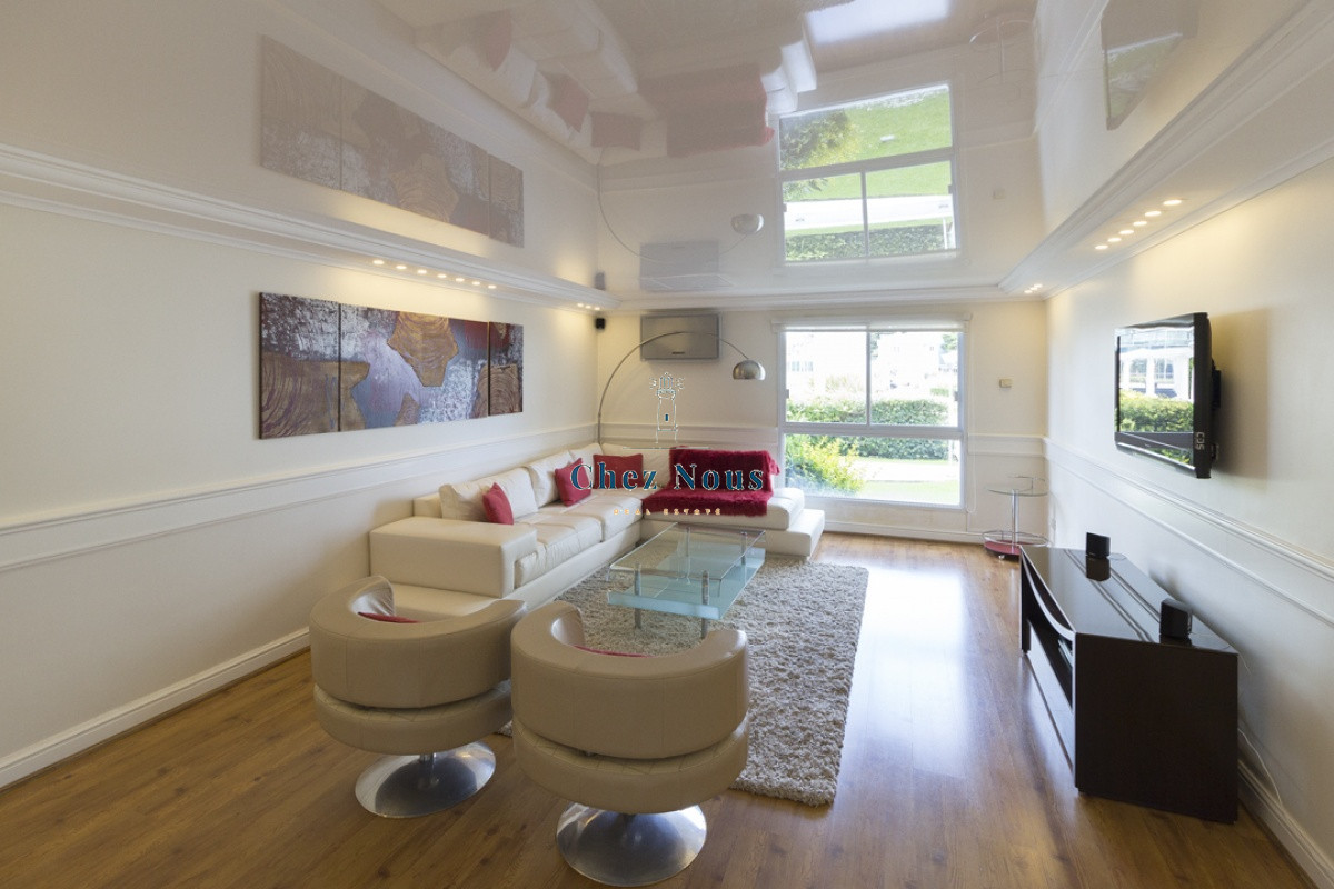 Apartamento ID.282 -  En Venta primera linea mansa