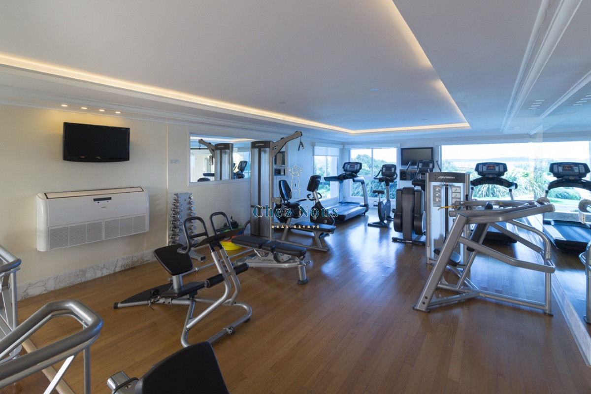 Apartamento ID.282 -  En Venta primera linea mansa