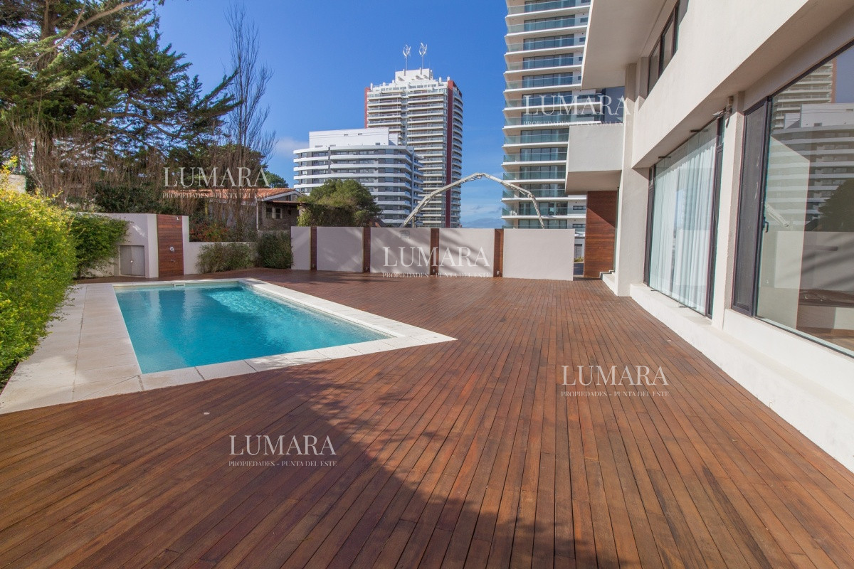 Apartamento ID.2365 - Alquiler temporada 2026 con 2 dormitorios con vista al mar