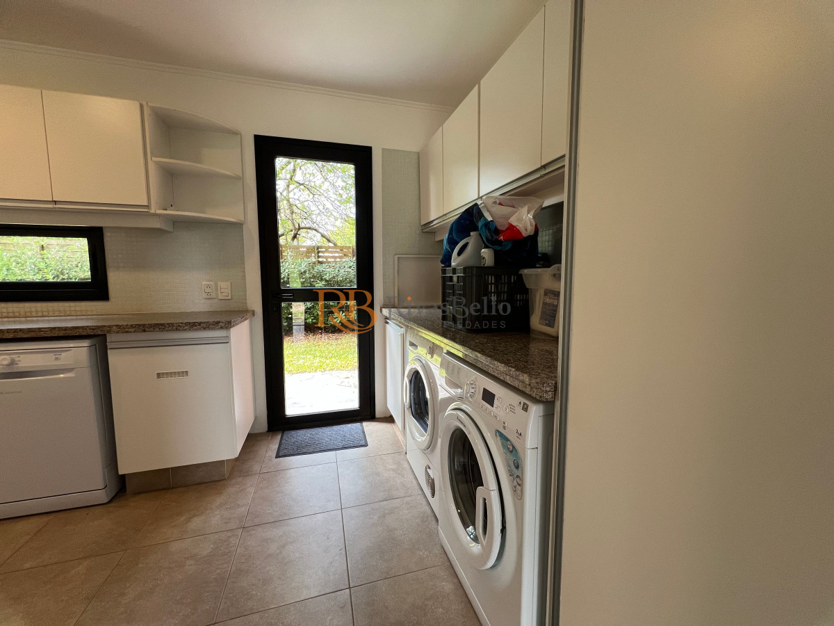 Casa ID.35 - Alquiler anual y venta casa 2 dormitorios en Barrio privado