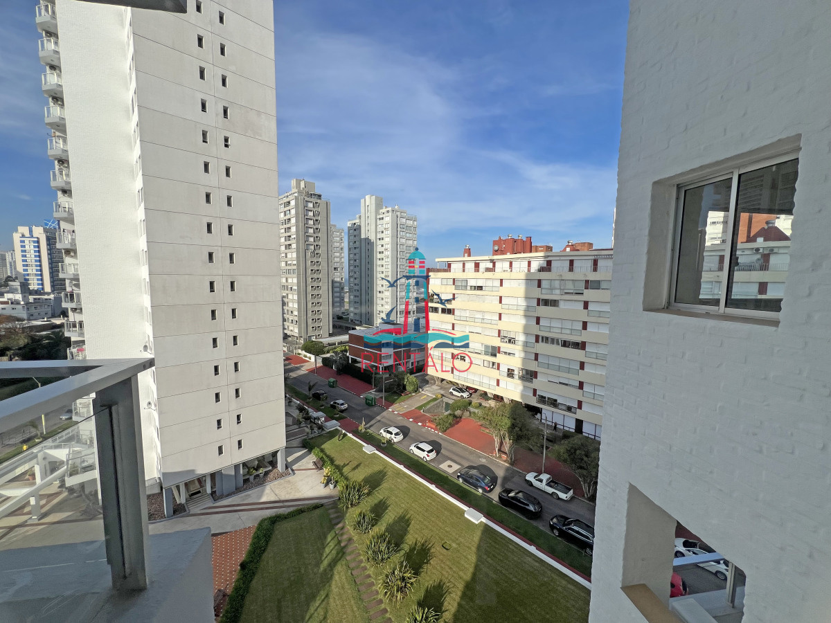 Apartamento ID.179 - Apartamento en Venta 1 y dormitorio y medio en Punta del Este