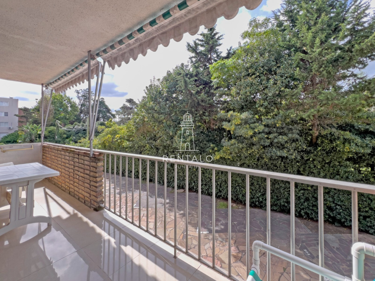 Apartamento ID.1027 - Apartamento en venta primera linea de playa mansa