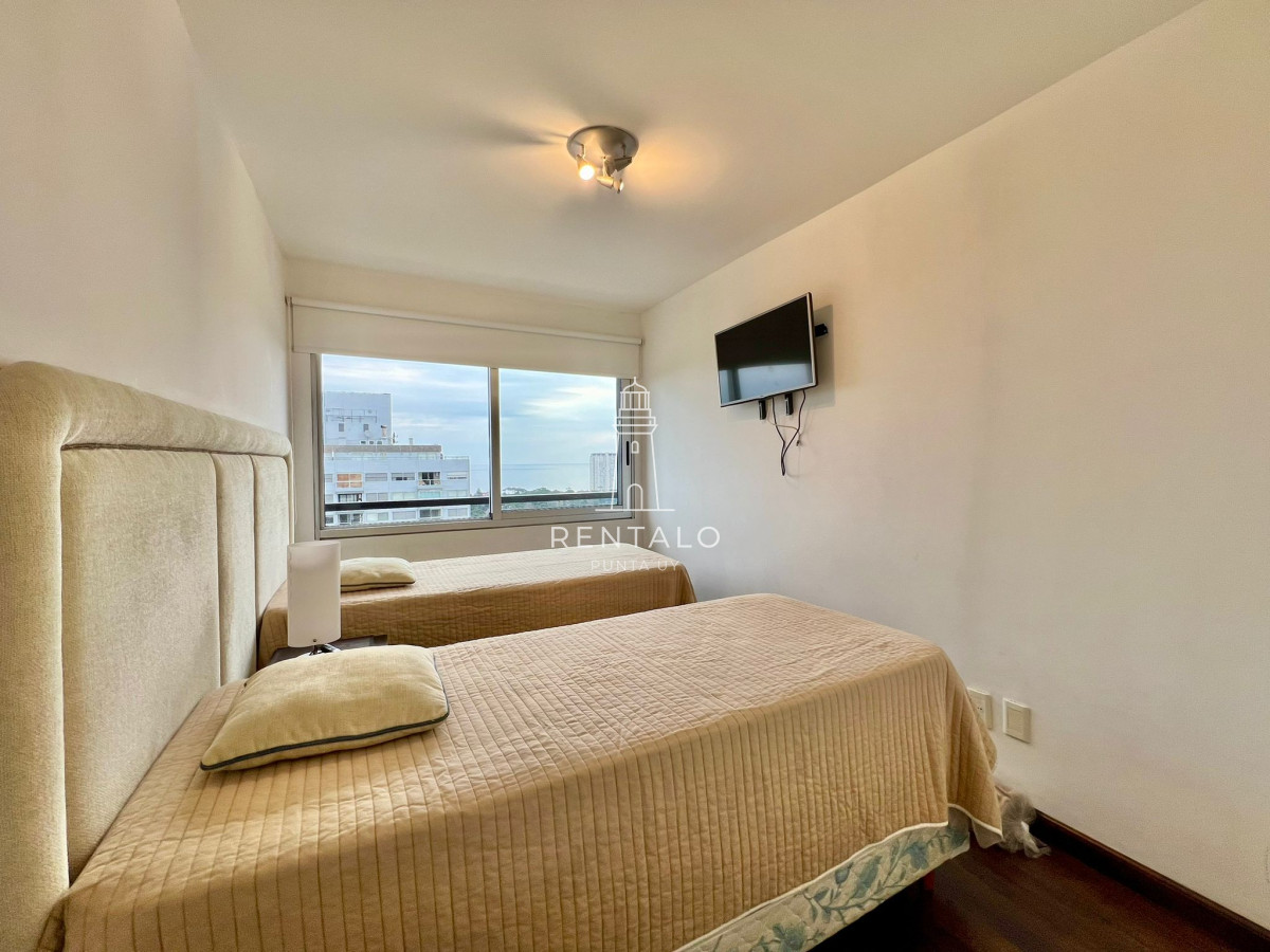 Apartamento ID.934 - Apartamento en venta 2 dormitorios con vista al mar en punta del este