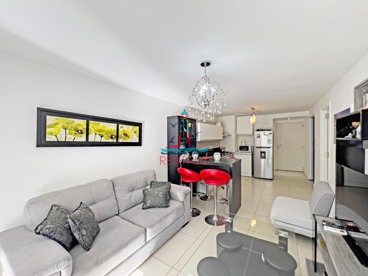 Apartamento ID.86 - Apartamento en venta de 1 dormitorio y medio Punta del Este