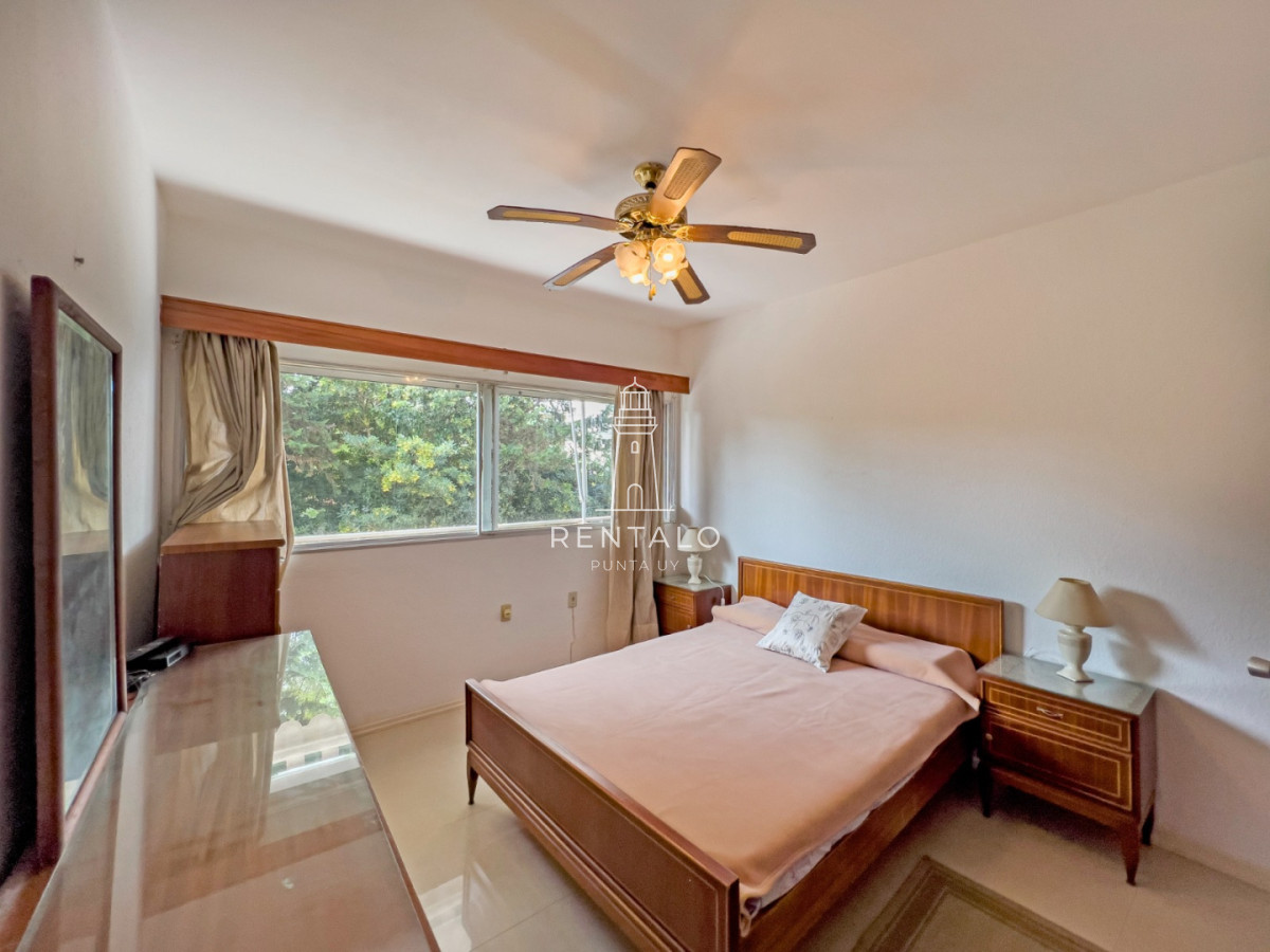 Apartamento ID.1027 - Apartamento en venta primera linea de playa mansa