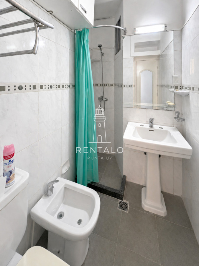 Apartamento ID.1027 - Apartamento en venta primera linea de playa mansa