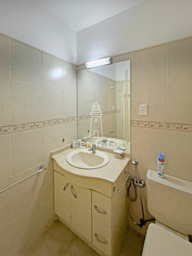 Apartamento ID.1027 - Apartamento en venta primera linea de playa mansa