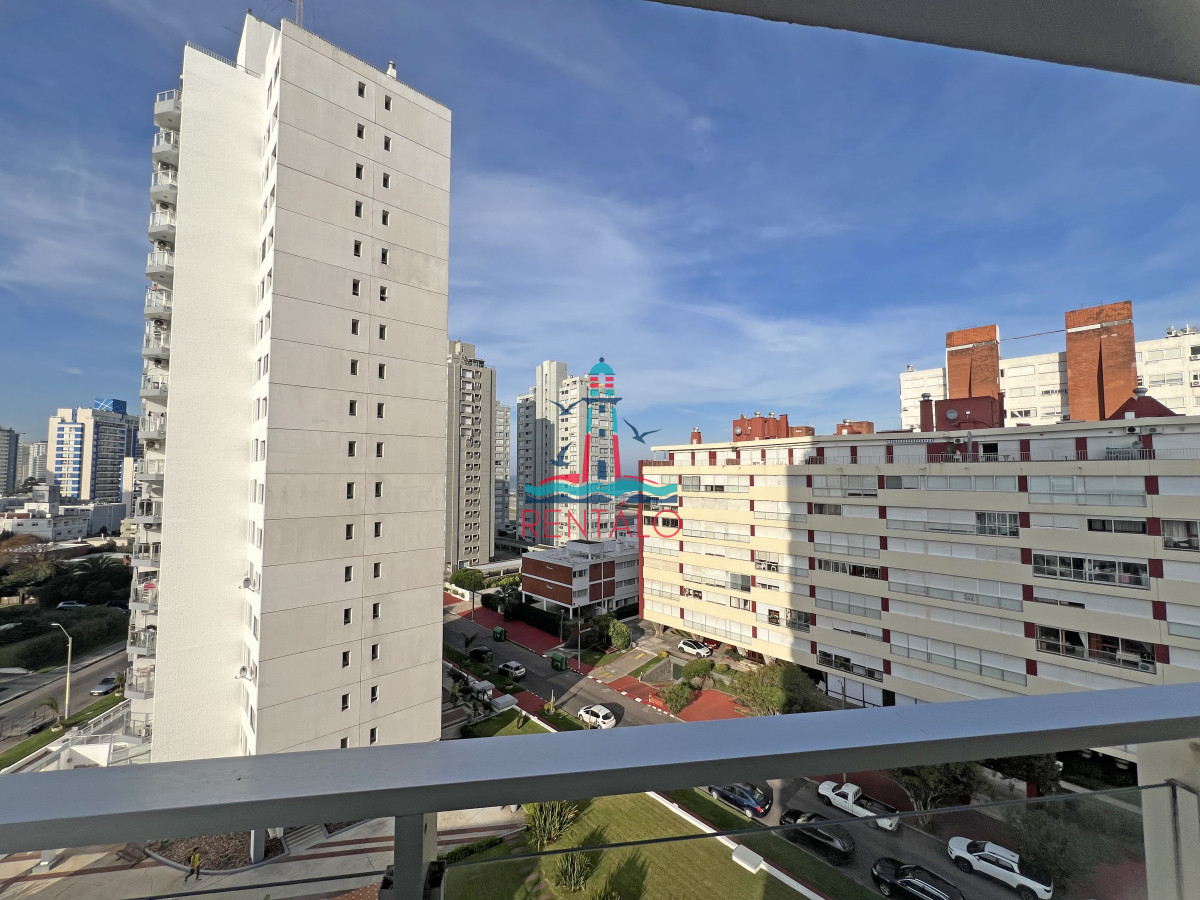 Apartamento ID.179 - Apartamento en Venta 1 y dormitorio y medio en Punta del Este