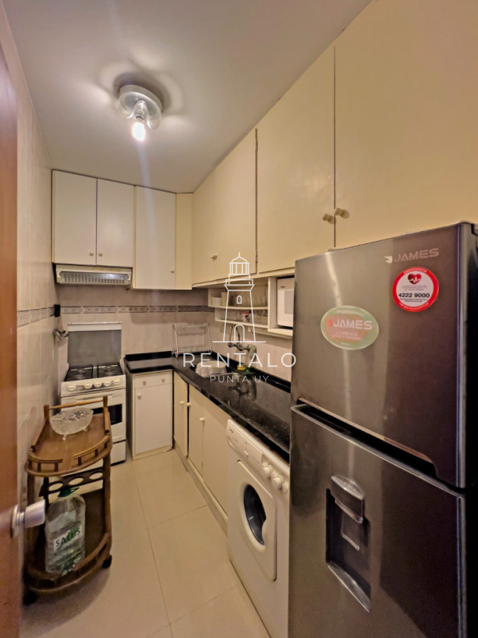 Apartamento ID.1027 - Apartamento en venta primera linea de playa mansa