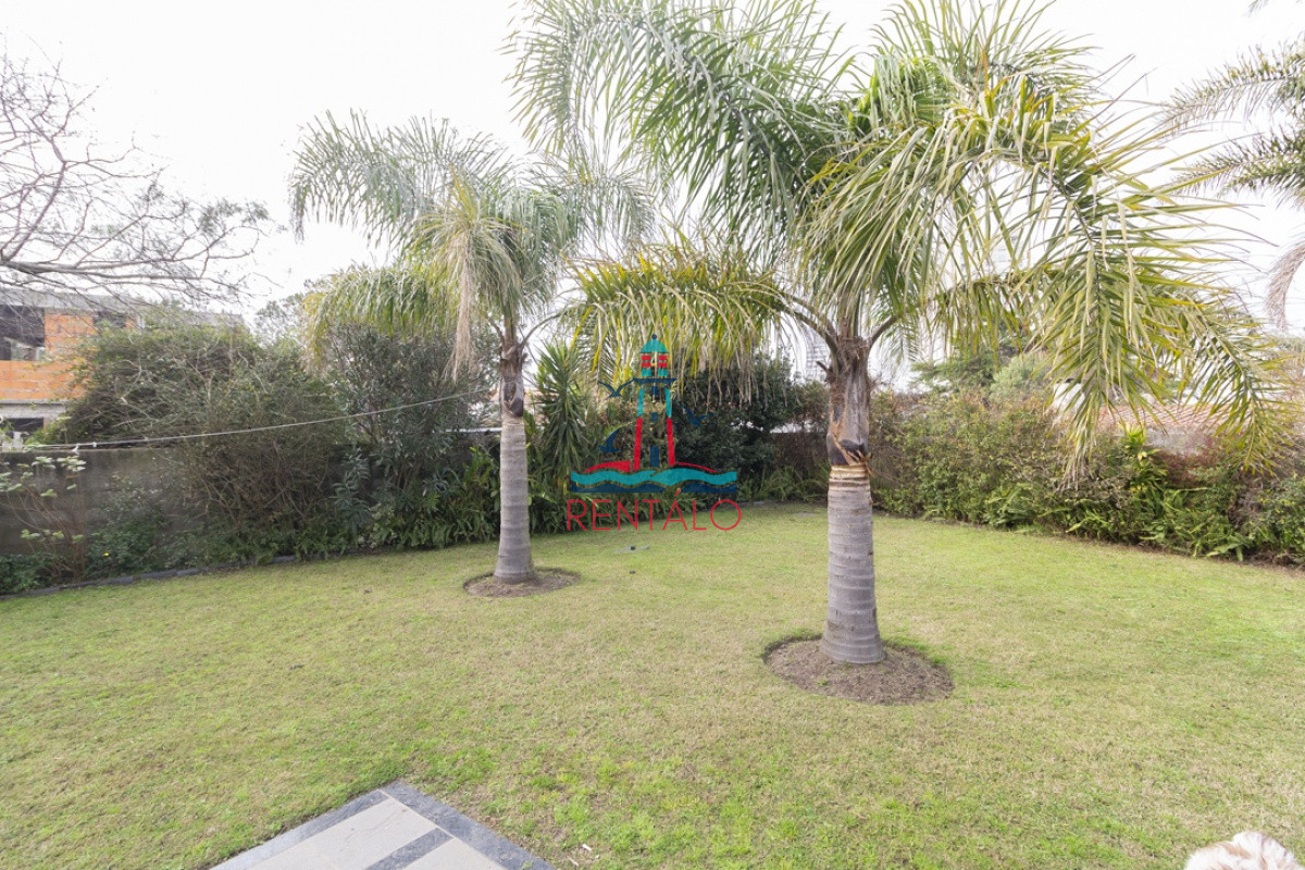Casa ID.473 - Casa 4 dormitorios en Venta, Alquiler anual y de verano