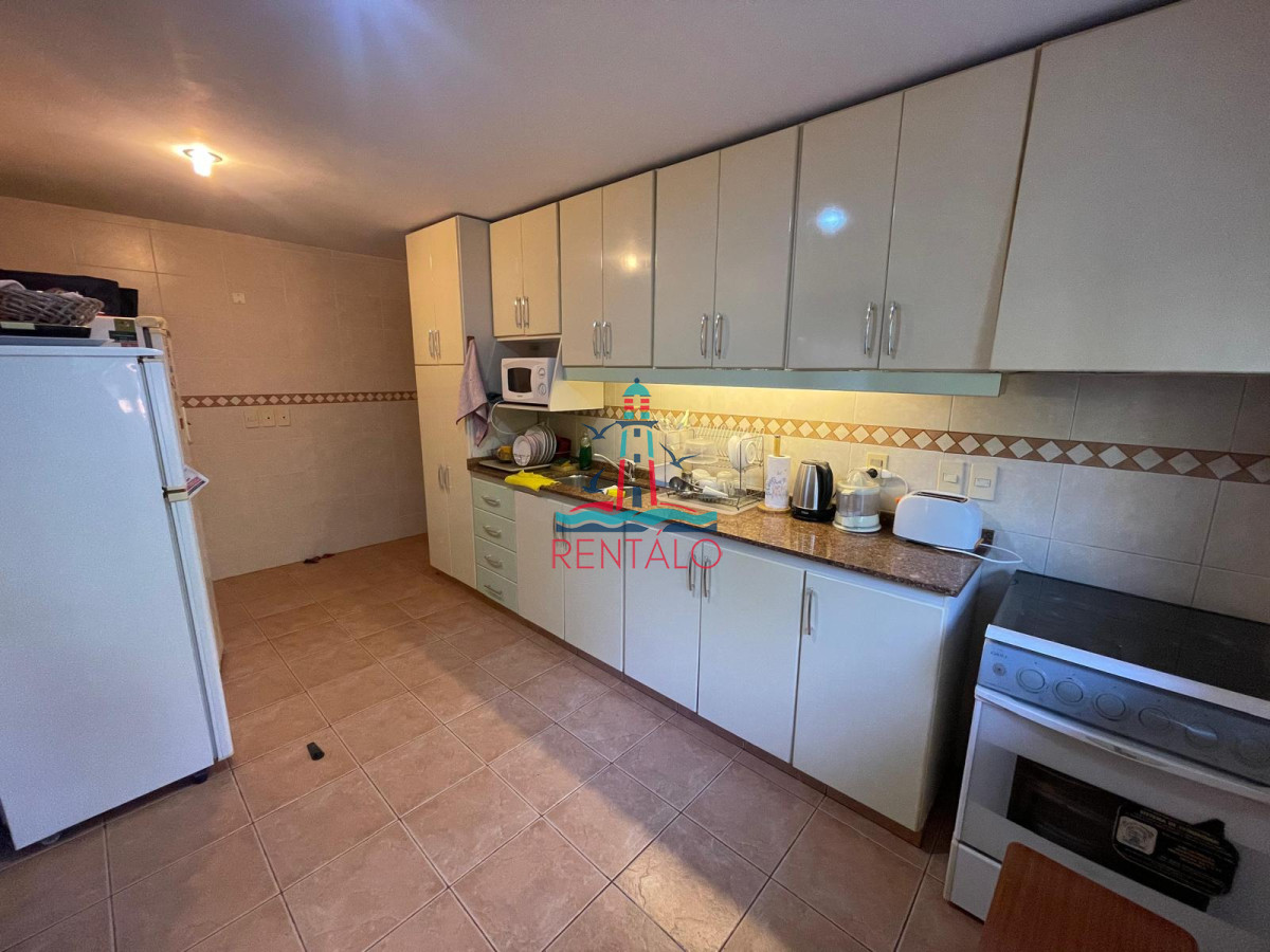 Casa ID.473 - Casa 4 dormitorios en Venta, Alquiler anual y de verano