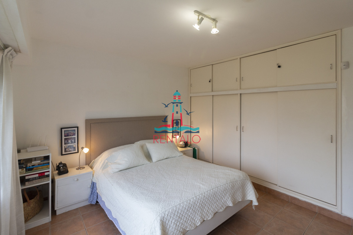 Casa ID.473 - Casa 4 dormitorios en Venta, Alquiler anual y de verano