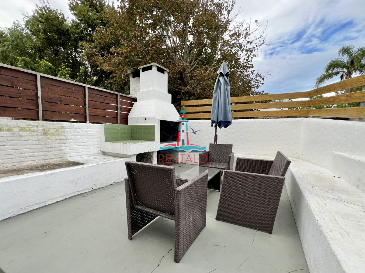 Casa ID.252 - Casa Alquiler Anual 2 dormitorios Playa Mansa 