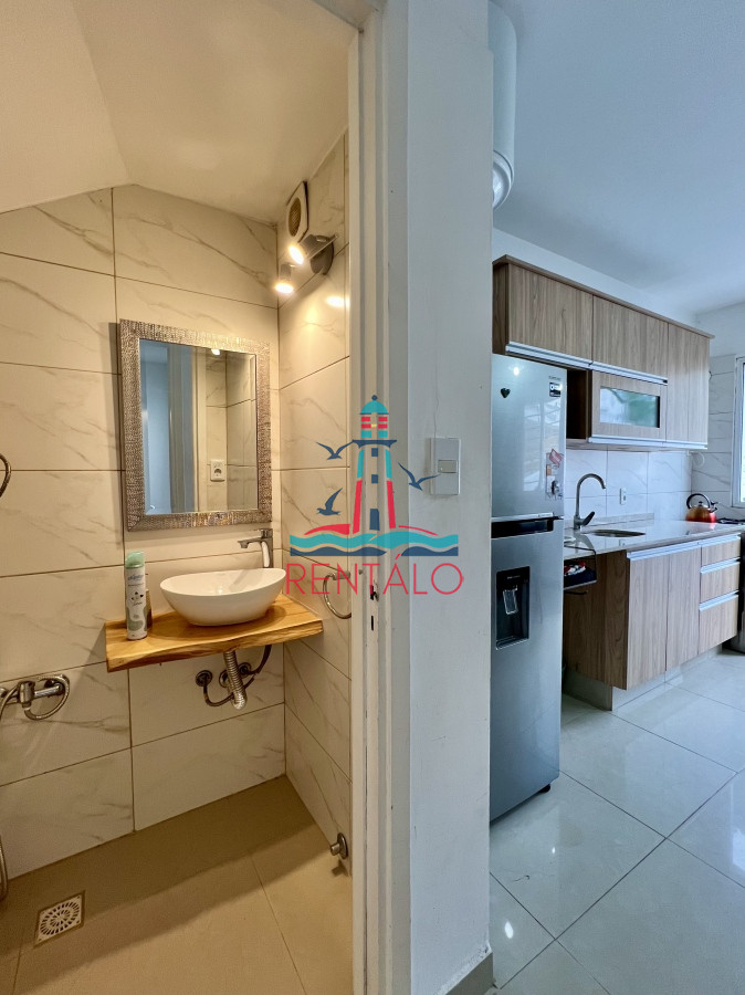 Casa ID.252 - Casa Alquiler Anual 2 dormitorios Playa Mansa 