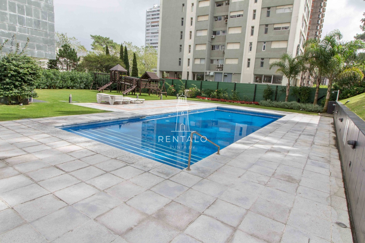 Apartamento ID.934 - Apartamento en venta 2 dormitorios con vista al mar en punta del este