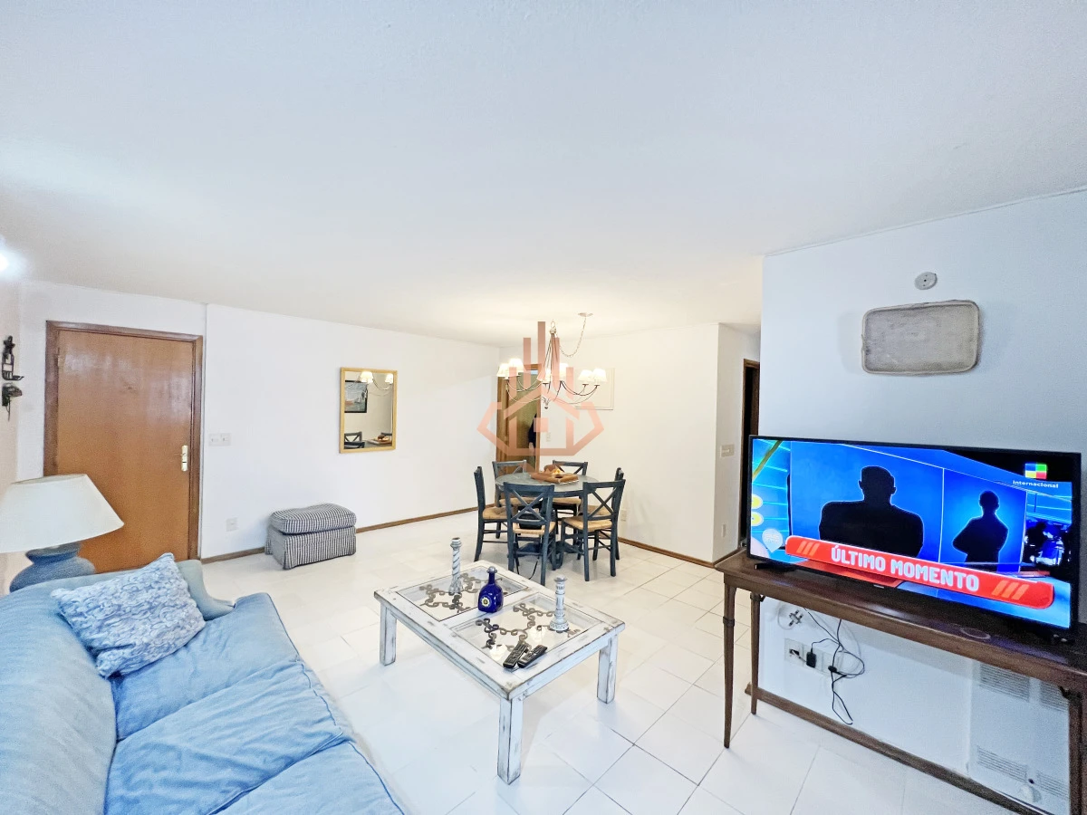 Apartamento 2 Dormitorios Playa brava  Punta del Este