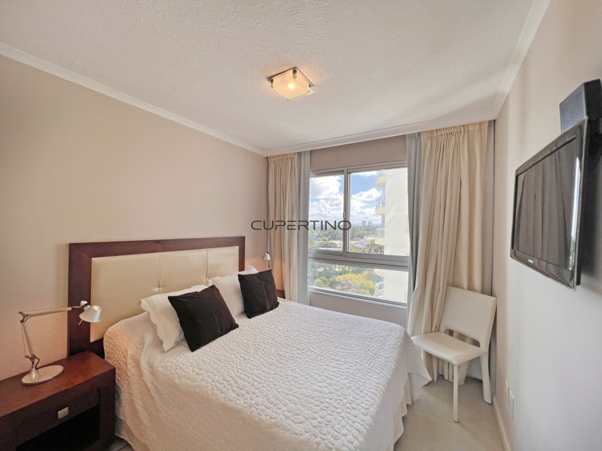 Apartamento ID.3383 - Ocean Drive en venta 4 dormitorios