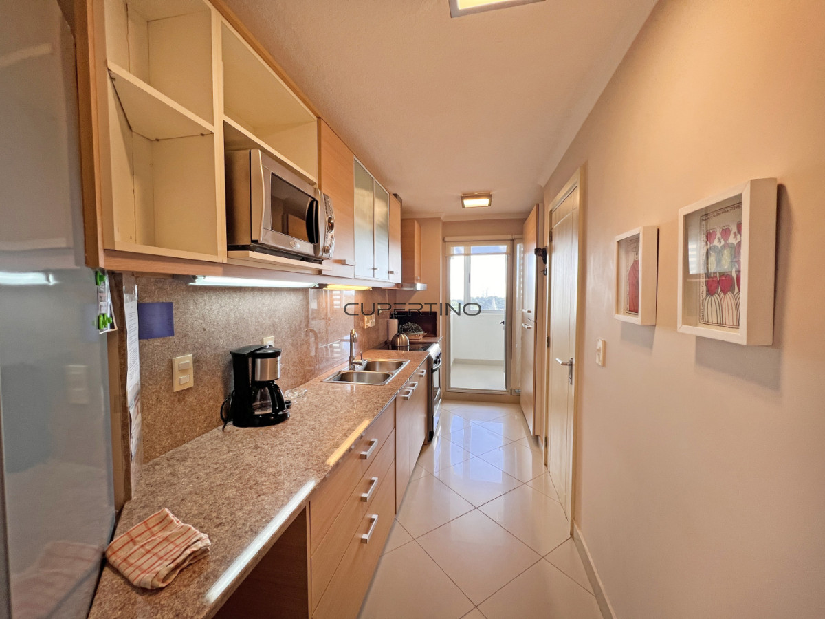 Apartamento ID.3383 - Ocean Drive en venta 4 dormitorios