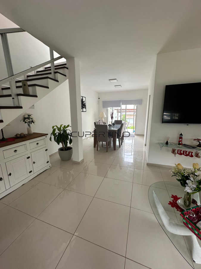 ALQUILER ANUAL CASA 4 DORMITORIOS EN PINARES — foto 9