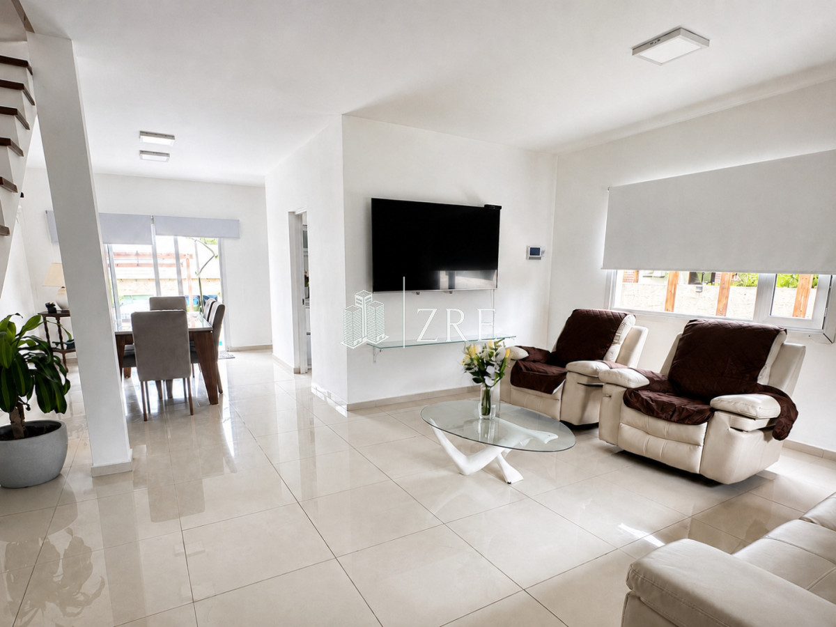 Casa ID.1454 - Casa 4 dormitorios alquiler anual Pinares