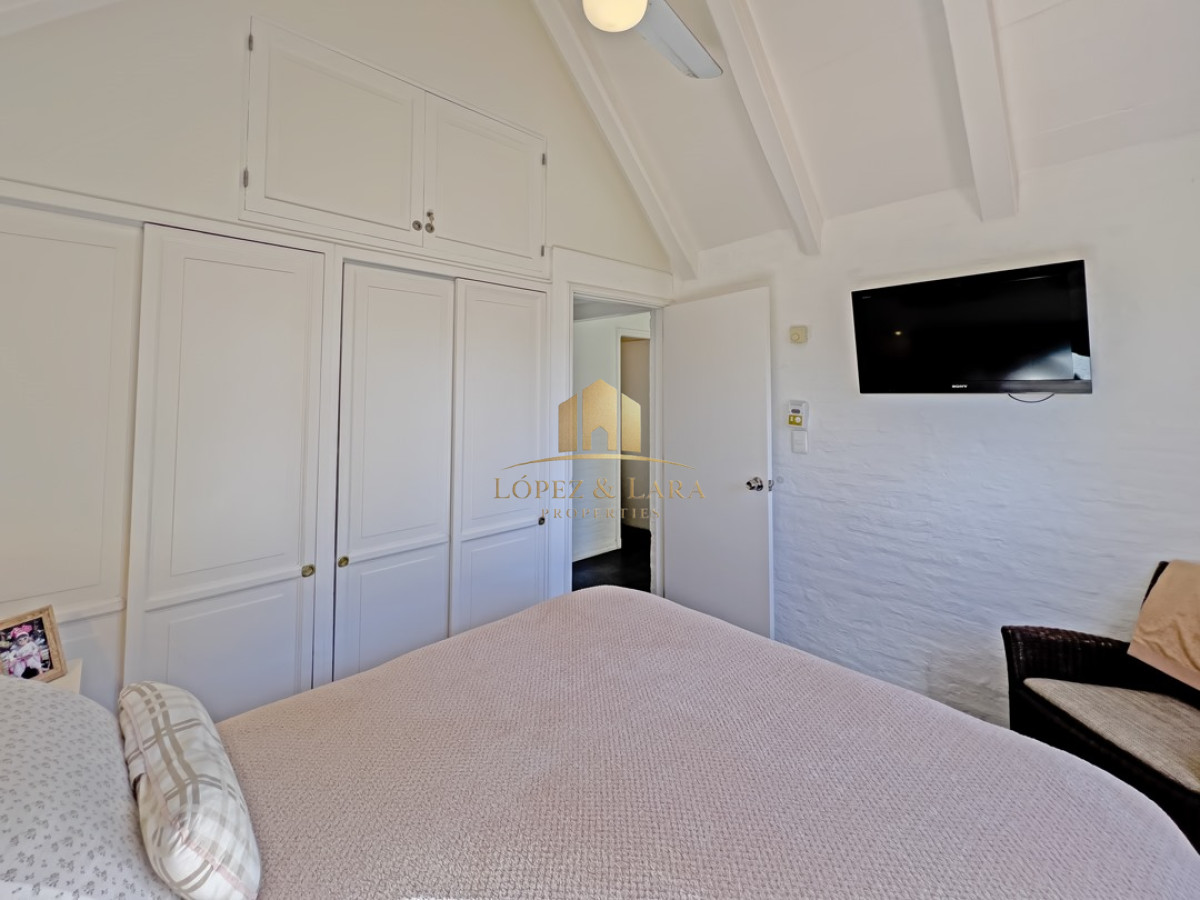 Casa ID.54 - Casa en venta en Barrio privado en Pinares