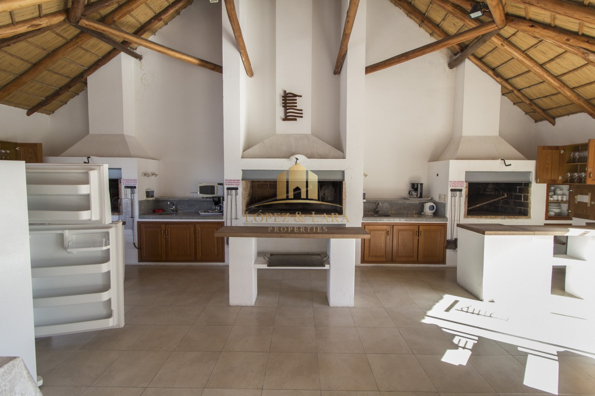 Apartamento ID.175 - Apartamento 2 Dormitorios Playa brava  Punta del Este