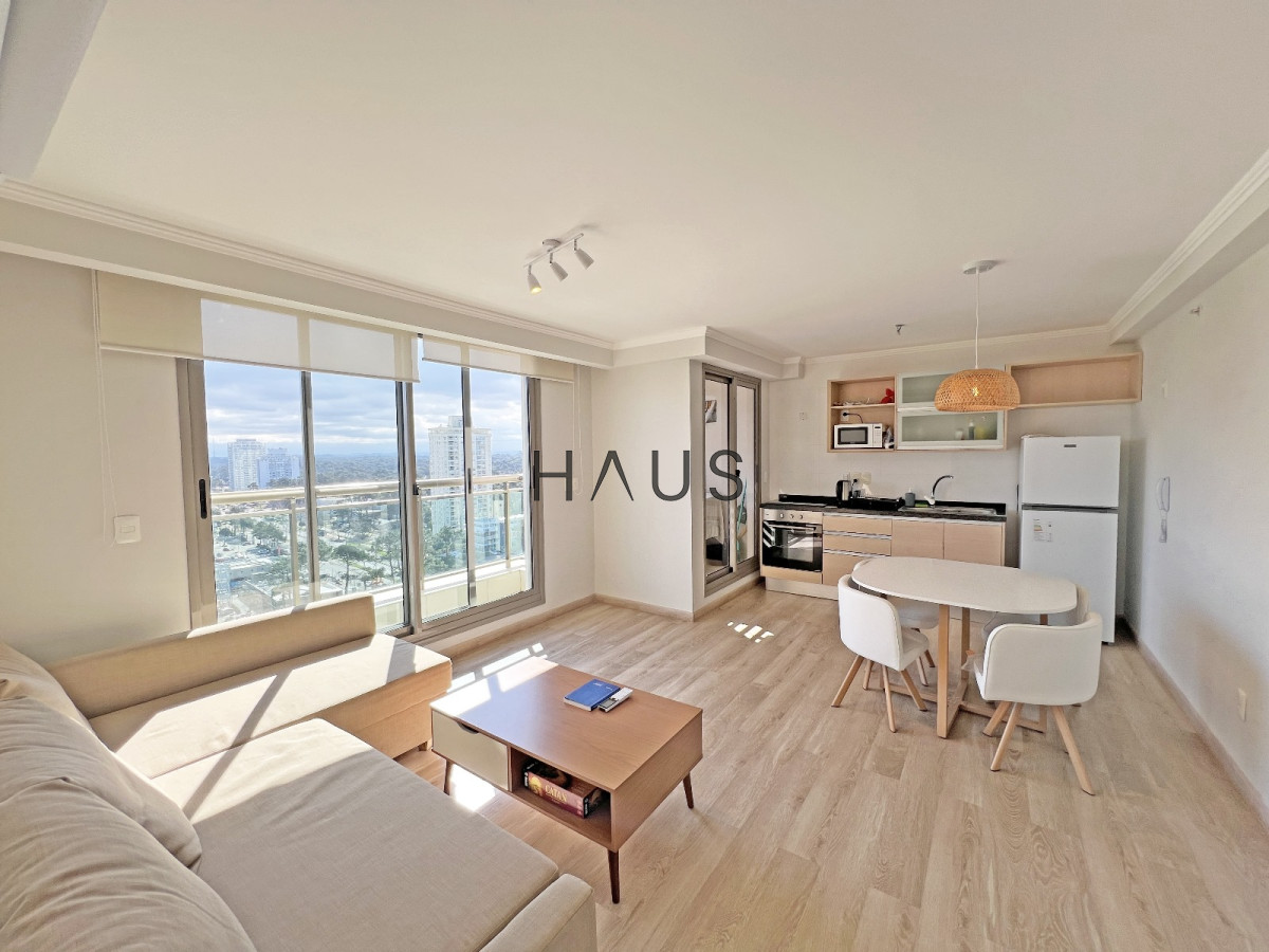 Apartamento ID.426 - Piso alto con vista al mar en venta en parada 5 Av Roosevelt