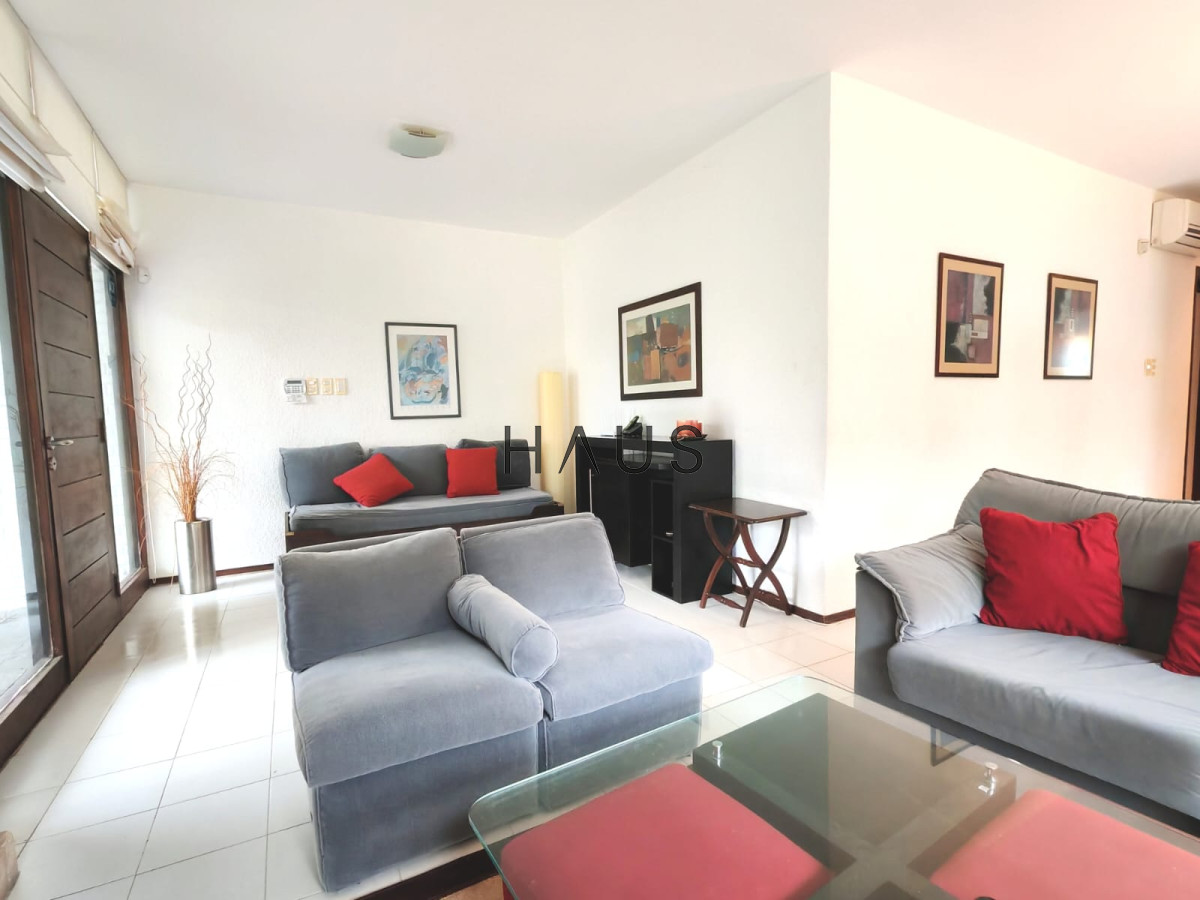 Casa ID.154 - Casa en alquiler anual usd 2500 mensual - Punta del Este