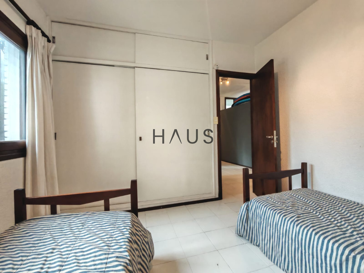 Casa ID.154 - Casa en alquiler anual usd 2500 mensual - Punta del Este