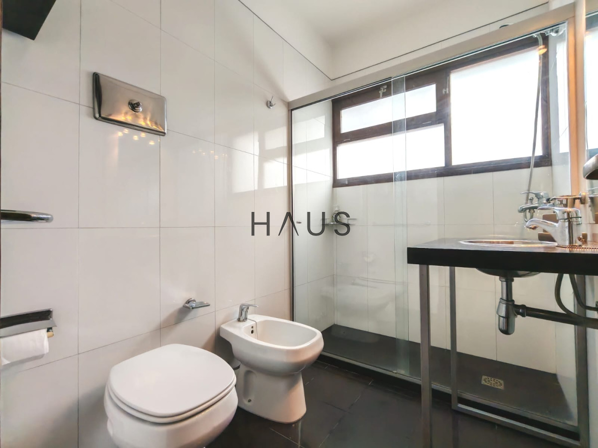 Casa ID.154 - Casa en alquiler anual usd 2500 mensual - Punta del Este