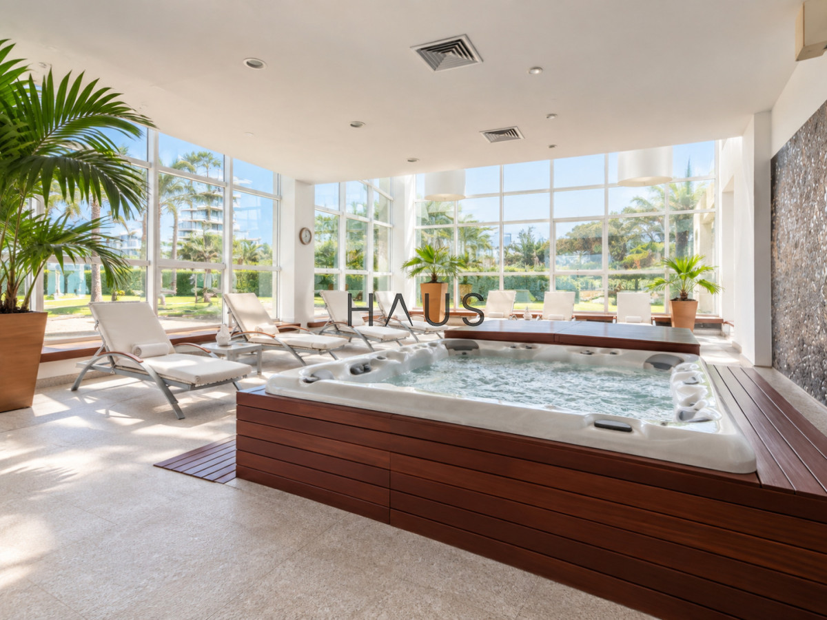 Apartamento ID.375 - Venta y Alquiler Apartamento 2 dormitorios 3 baños Torre Aquarela Punta del Este